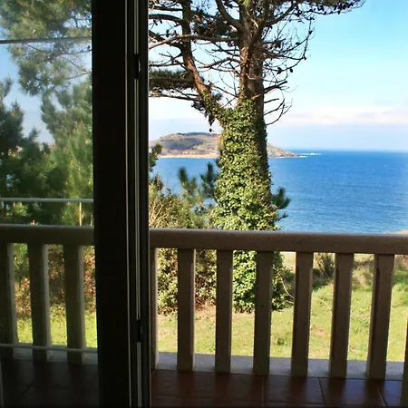 Espectacular Chalet Frente A La Playa De Laxe Holiday home *
